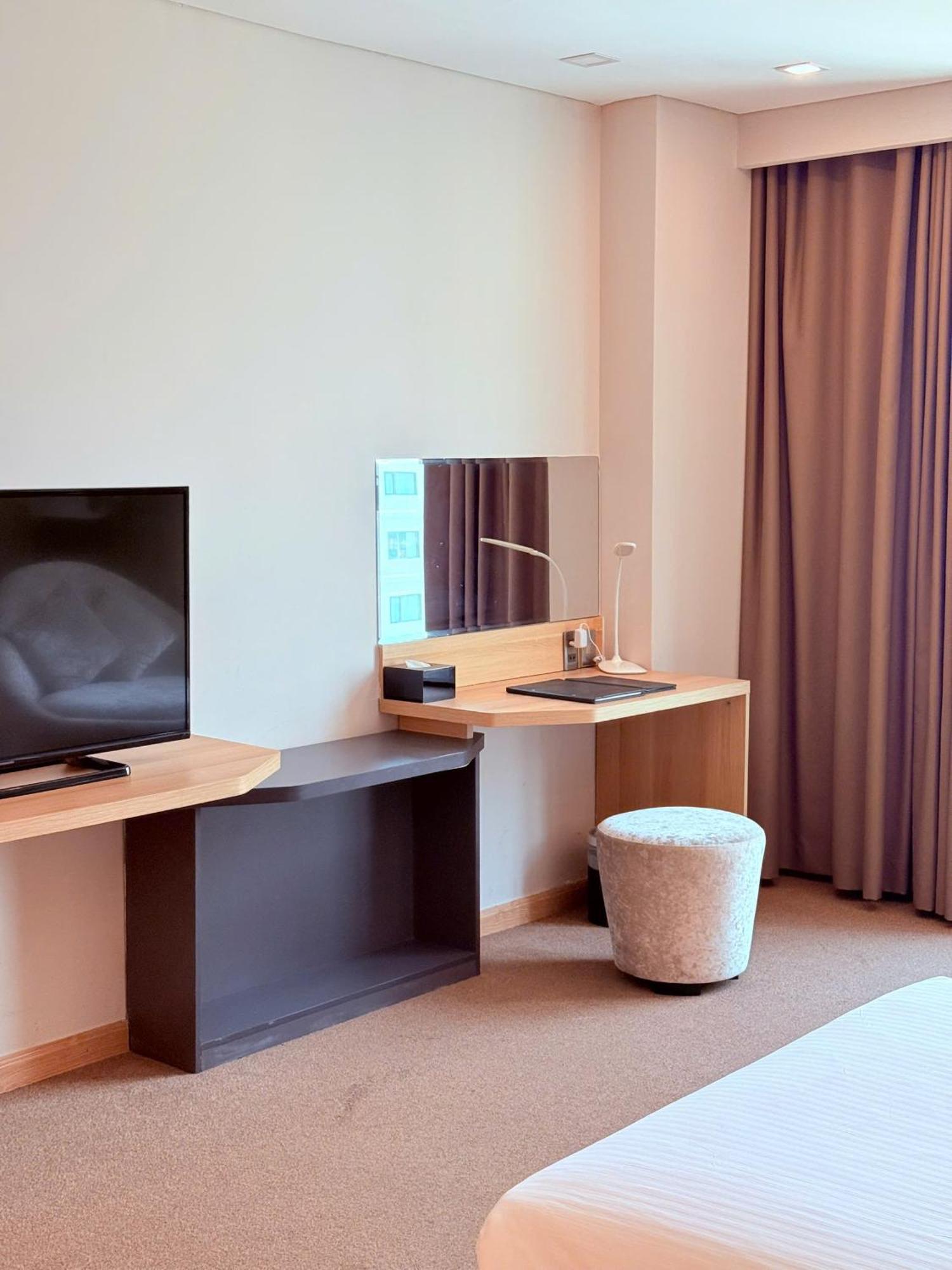 Muong Thanh Luxury 5*